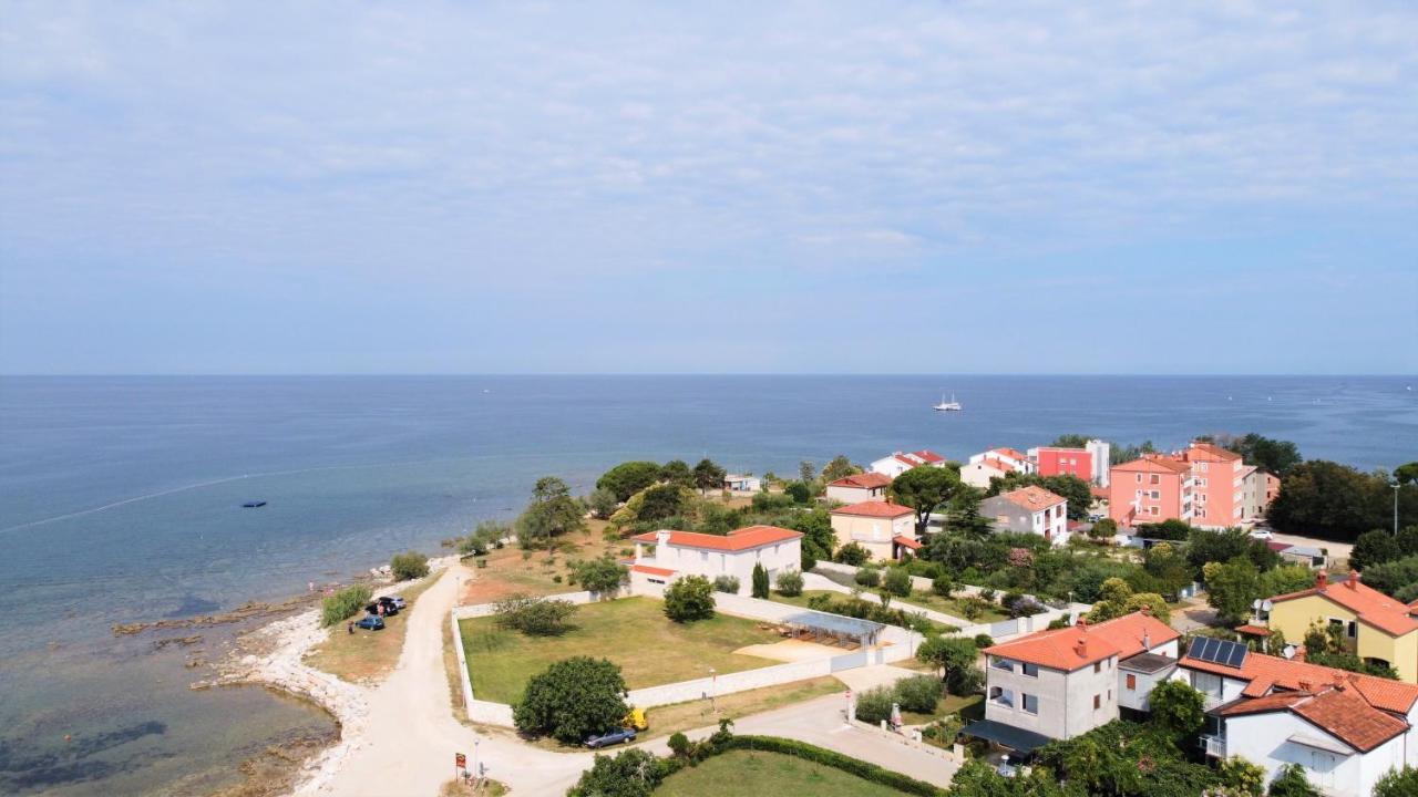 Lina Apartments Умаг Екстер'єр фото